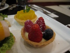 Canon PowerShot S90 - Macro F/2.0