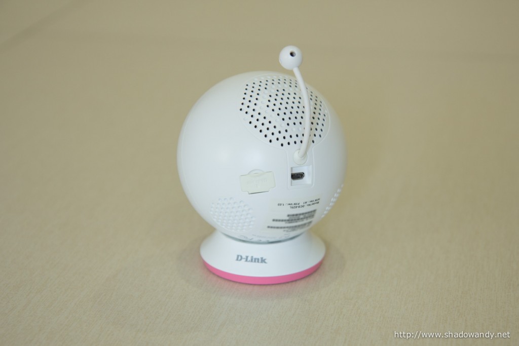 At the back, you will find the microSD slot (left of microUSB slot), microUSB power connector, temperature sensor (yes, the antenna) and the speaker.