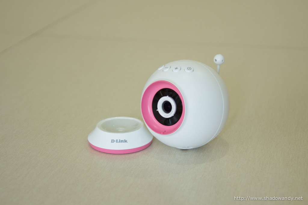 The D-Link WiFi Baby Camera just sits (snugly) on the desktop base. You can easily tilt the camera to monitor your baby.