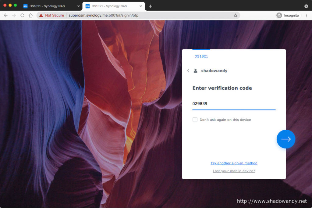 I also tried the TOTP login method which required me to key in the numbers from Google Authenticator. Like the hardware security key method, I am presented with the DSM desktop after this.