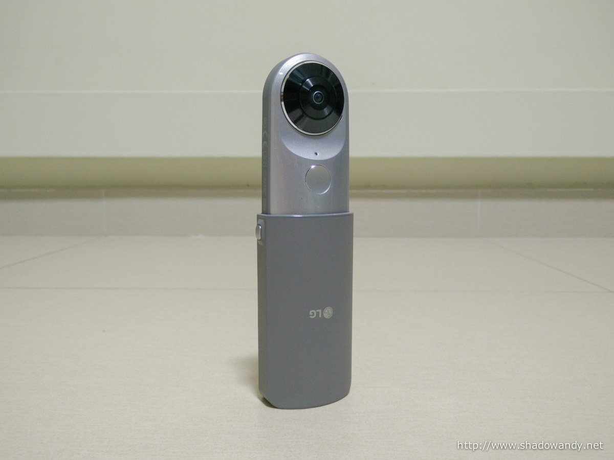 LG 360 Cam attached to the sleeve