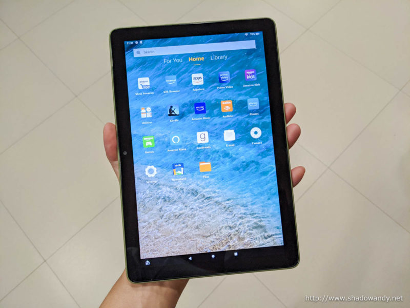 The size of the Amazon Fire HD 10 (2021) in my hand.