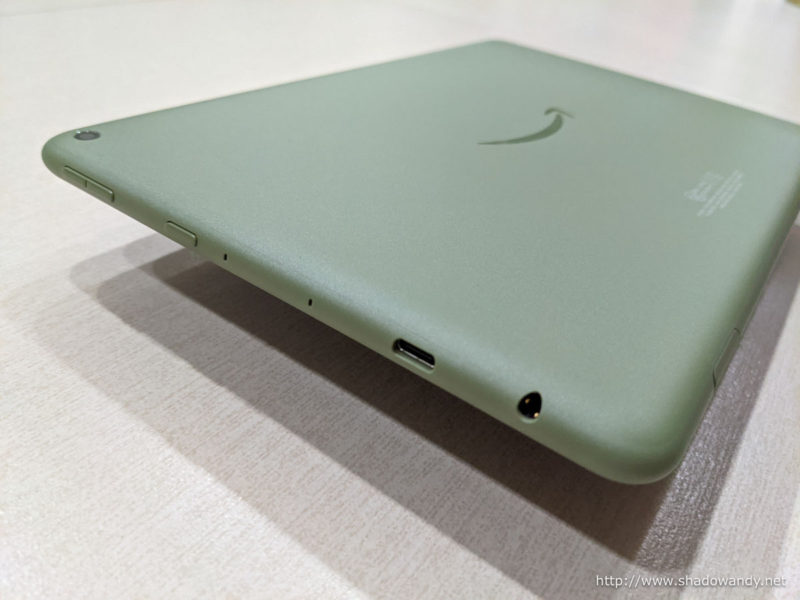 The connectivity ports and controls at the sides.