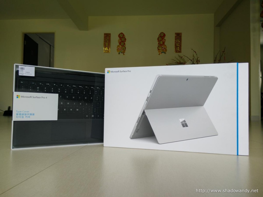Microsoft Surface Pro 4 with the free Surface Pro Type Cover!